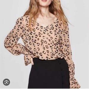 🐯A New Day Leopard Print Long Ruffle Sleeve V Neck Sheer Blouse Size Medium